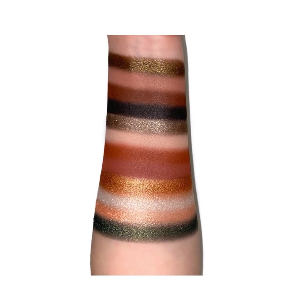 Violet Voss Olive You Forever Palette - Picture 6 of 16
